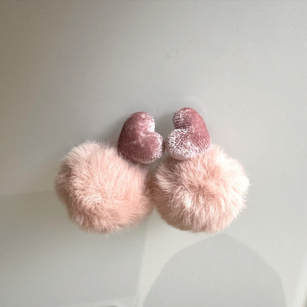Cute Fluffy Earring [New]